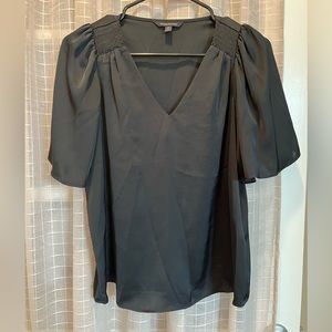 Black Short Sleeve Banana Republic Blouse Size XS Women’s